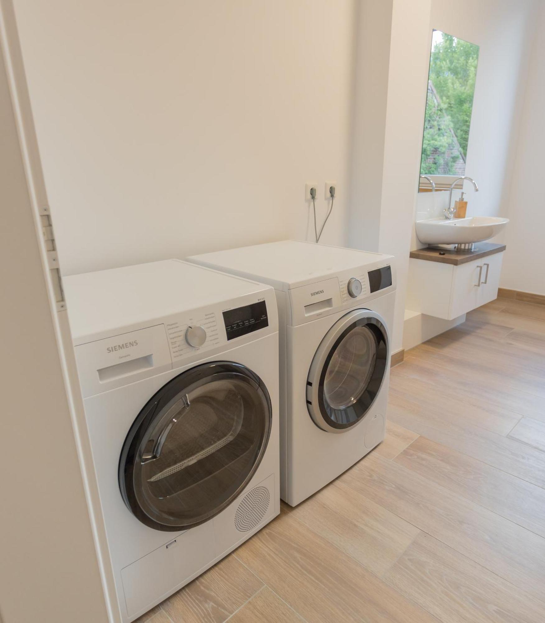 Stilvolles City-Apartment Glocke 뤼딩하우젠 외부 사진