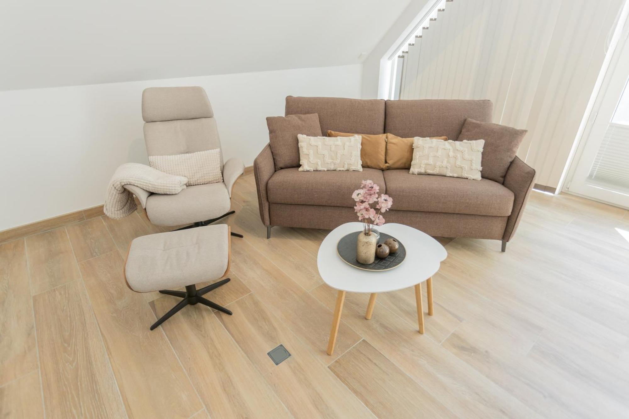 Stilvolles City-Apartment Glocke 뤼딩하우젠 외부 사진