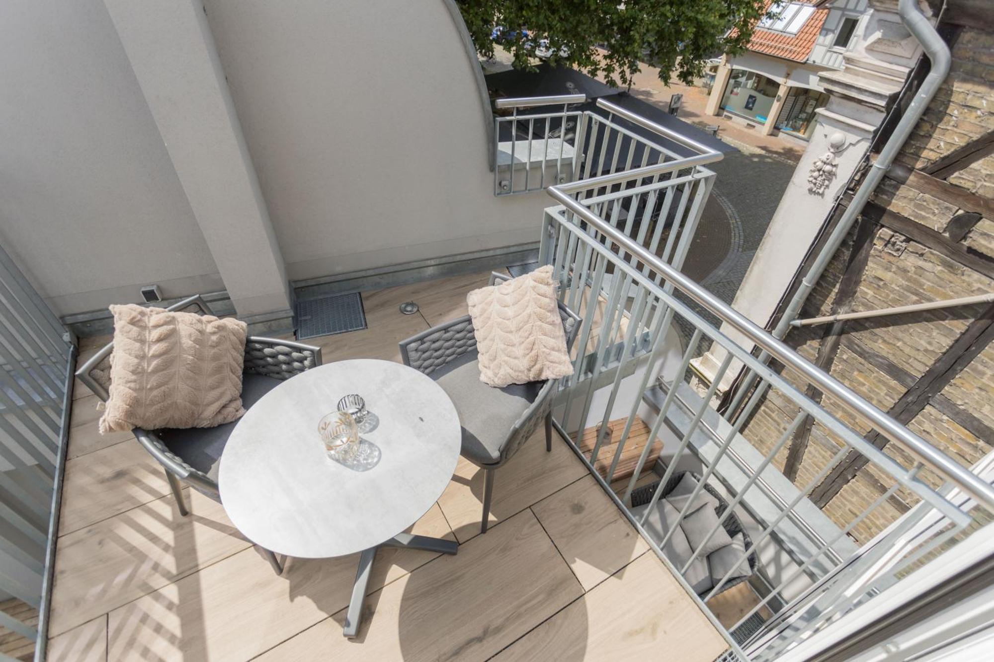 Stilvolles City-Apartment Glocke 뤼딩하우젠 외부 사진